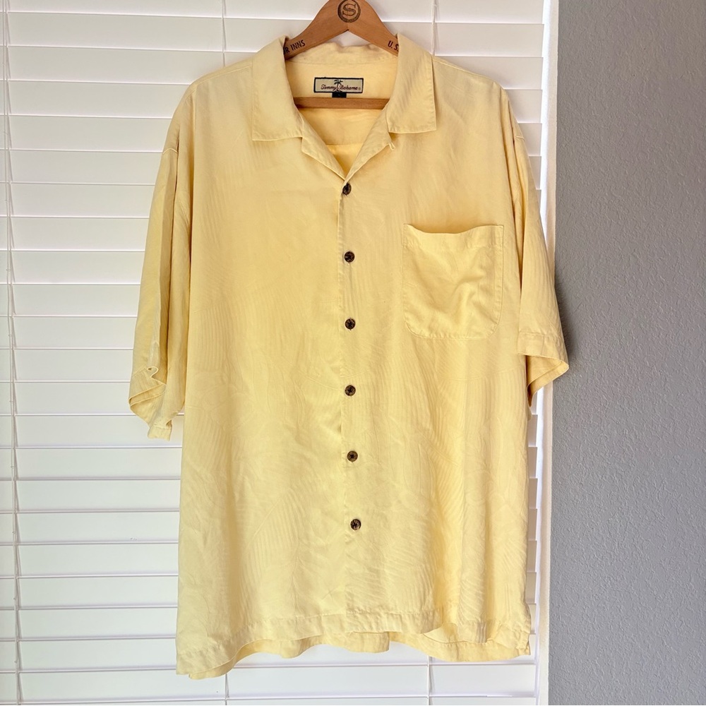 Tommy Bahama Silk Shirt Men's Yellow Tropical Hawaiian Button Down Size XL Print
